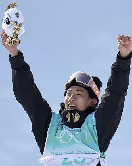 冰雪运动介绍英语作文80词_冰雪运动介绍文案_冰雪运动介绍