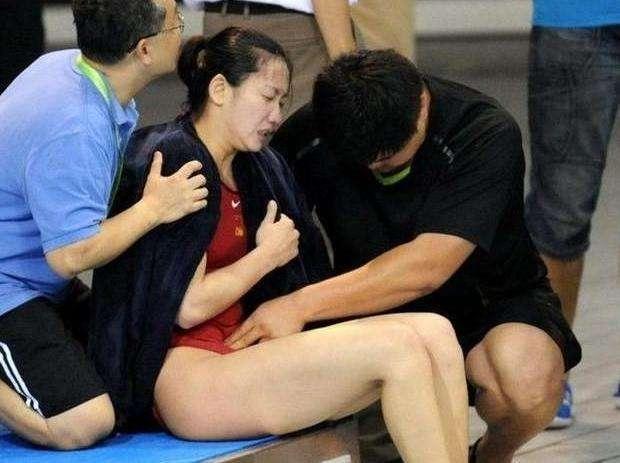 深度揭秘！女游泳运动员比赛时来大姨妈了怎么办？