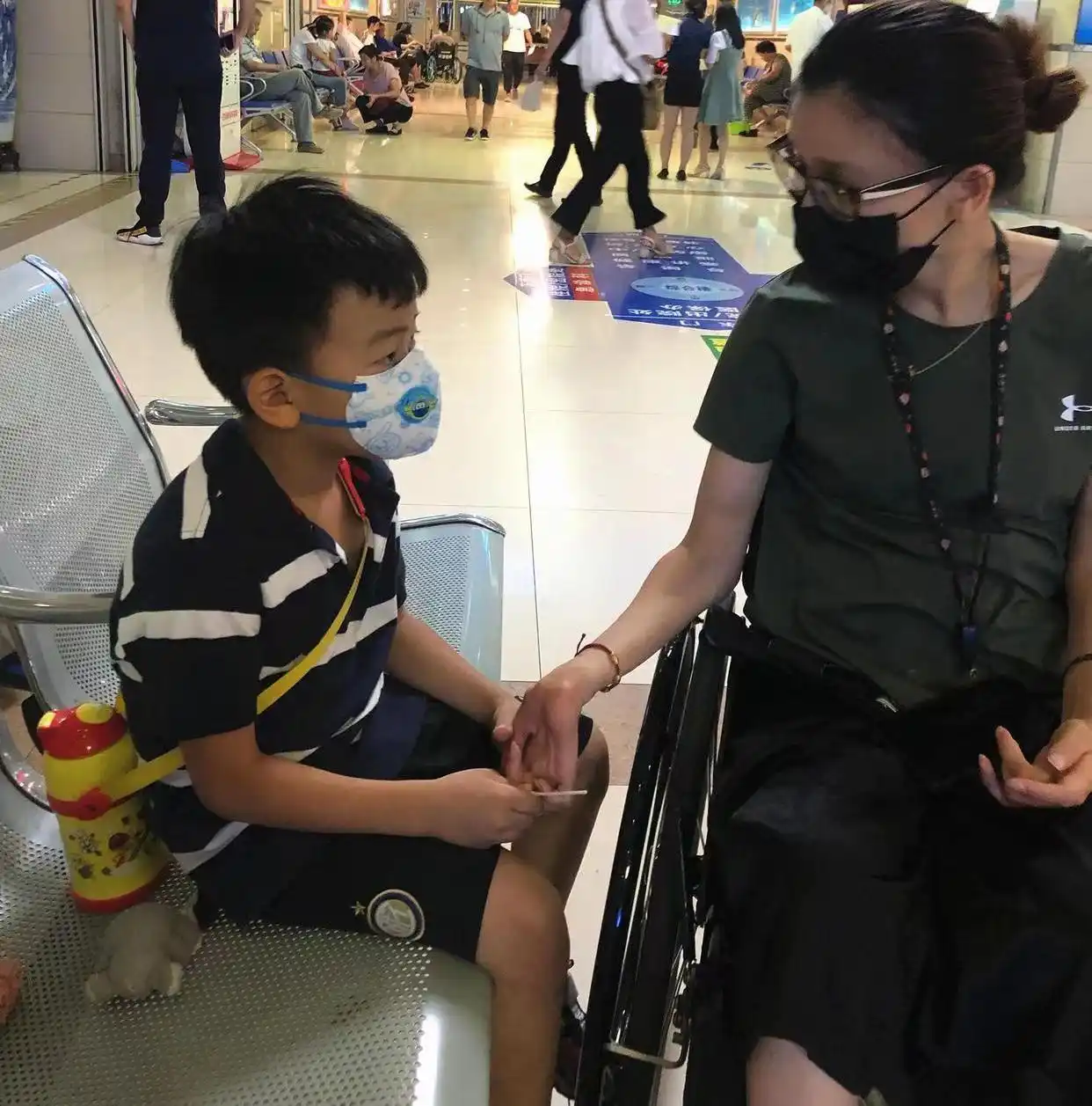 体操运动员舞蹈_体操运动员桑兰_体操运动员桑兰